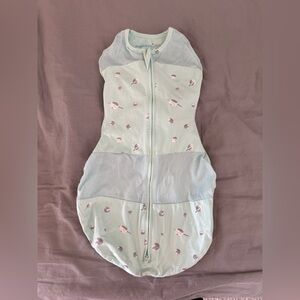 Mint Green Swaddle, happiest baby, small